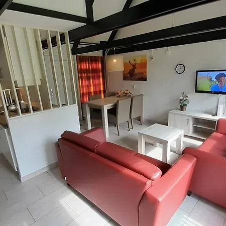 Nyaraló Bungalowpark 87 *